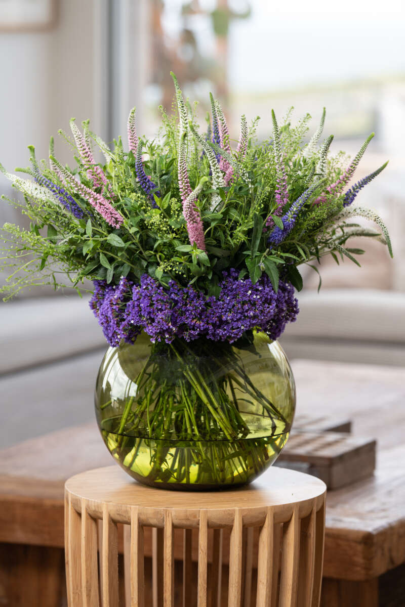 ENCHANTE™ in a beautiful bouquet